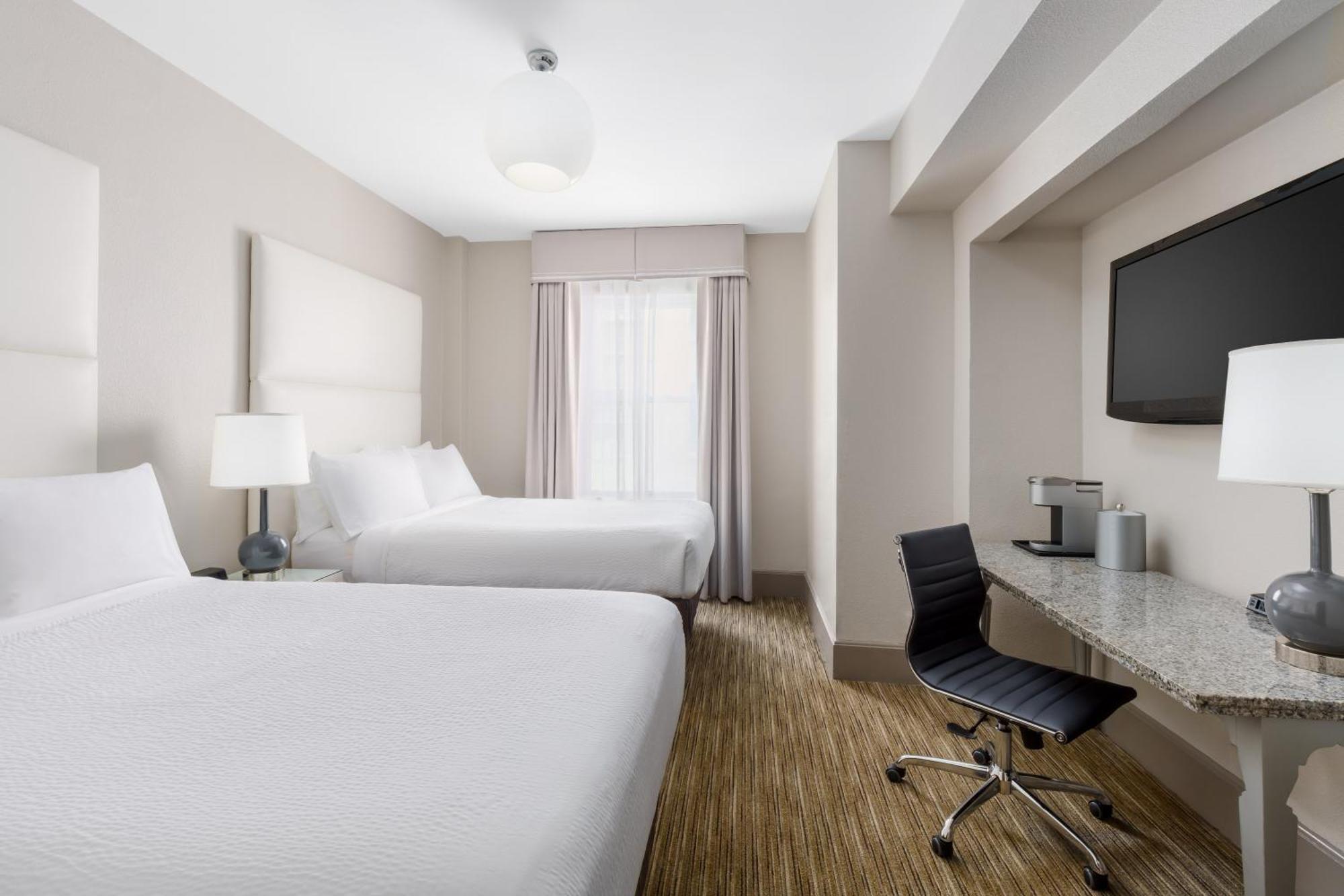 Holiday Inn Express Chicago - Magnificent Mile By Ihg Bagian luar foto