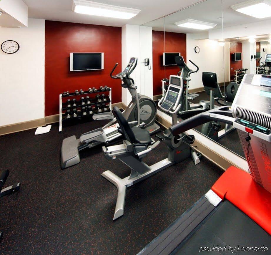 Holiday Inn Express Chicago - Magnificent Mile By Ihg Bagian luar foto