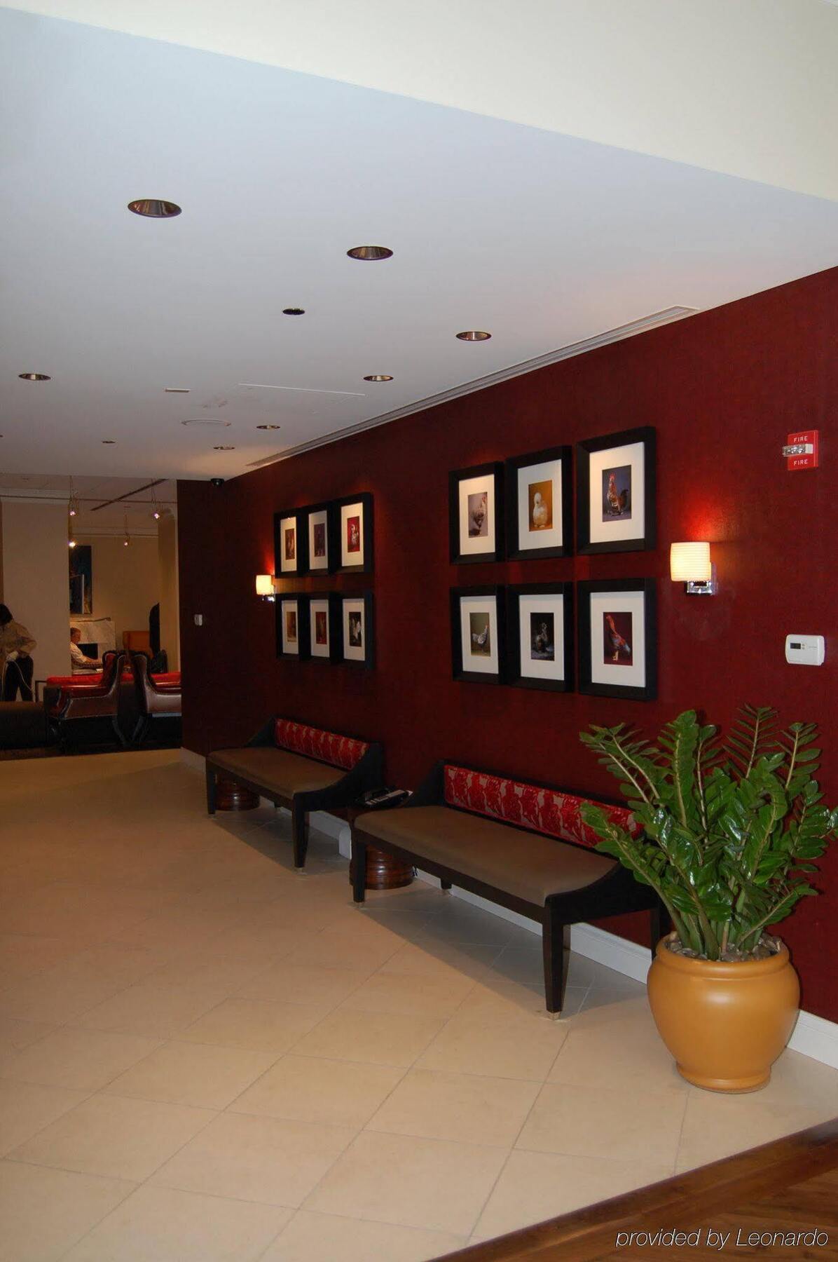 Holiday Inn Express Chicago - Magnificent Mile By Ihg Bagian luar foto