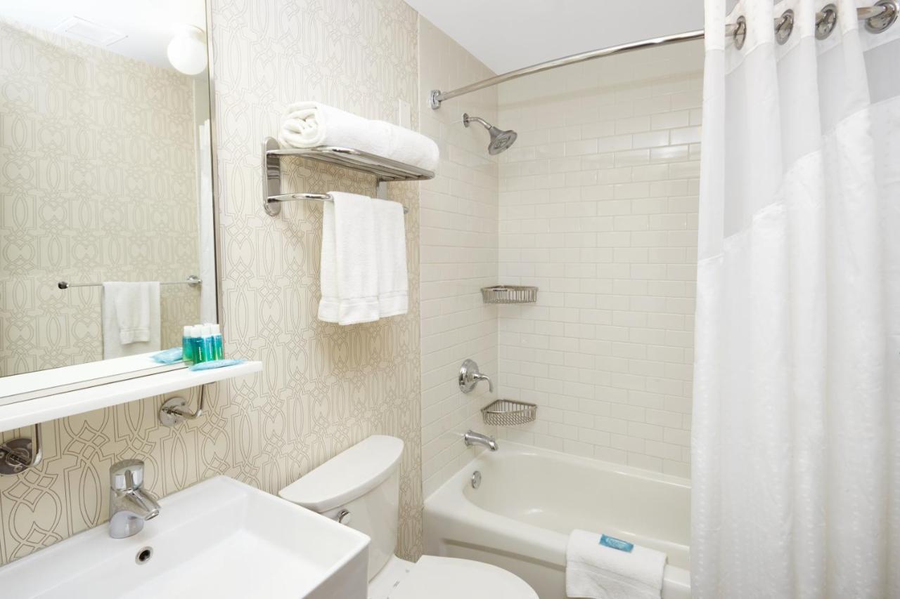 Holiday Inn Express Chicago - Magnificent Mile By Ihg Bagian luar foto